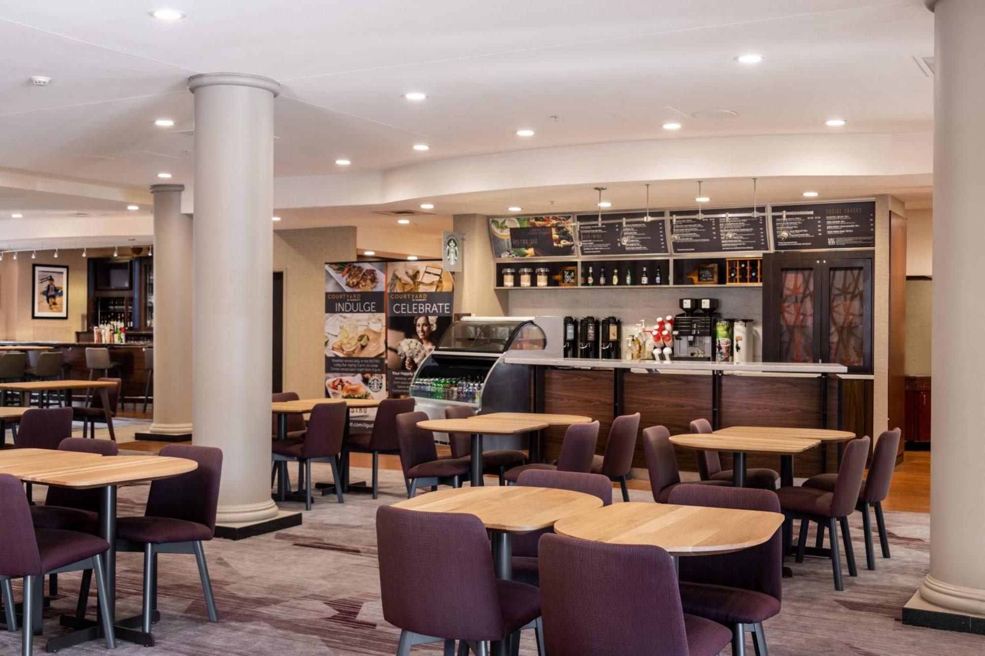 Courtyard By Marriott Newark-University Of Delaware Esterno foto