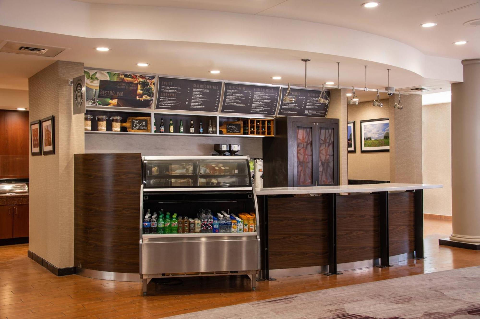 Courtyard By Marriott Newark-University Of Delaware Esterno foto