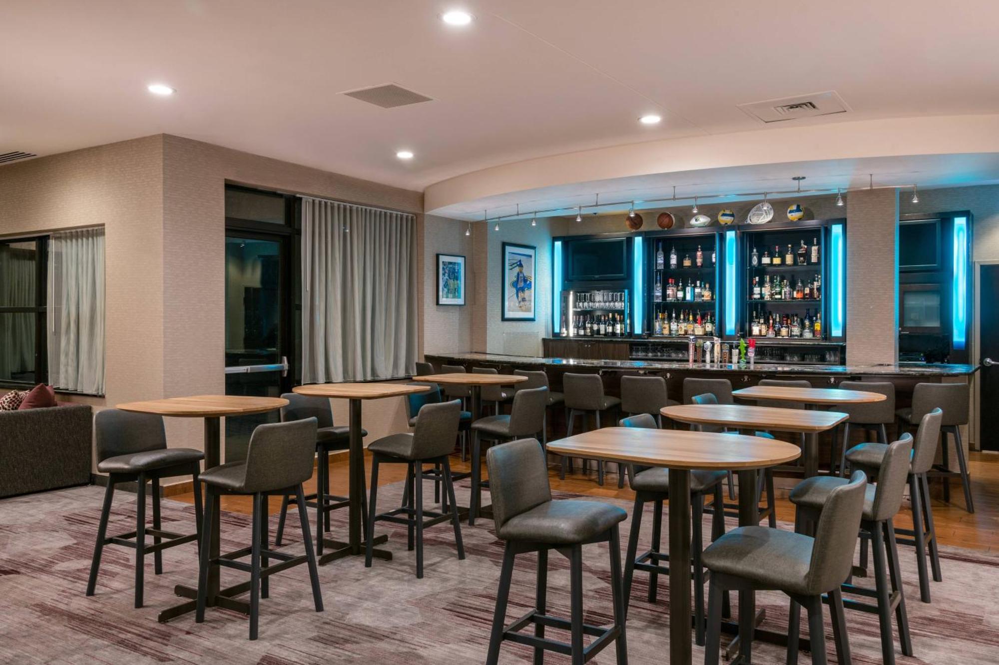 Courtyard By Marriott Newark-University Of Delaware Esterno foto