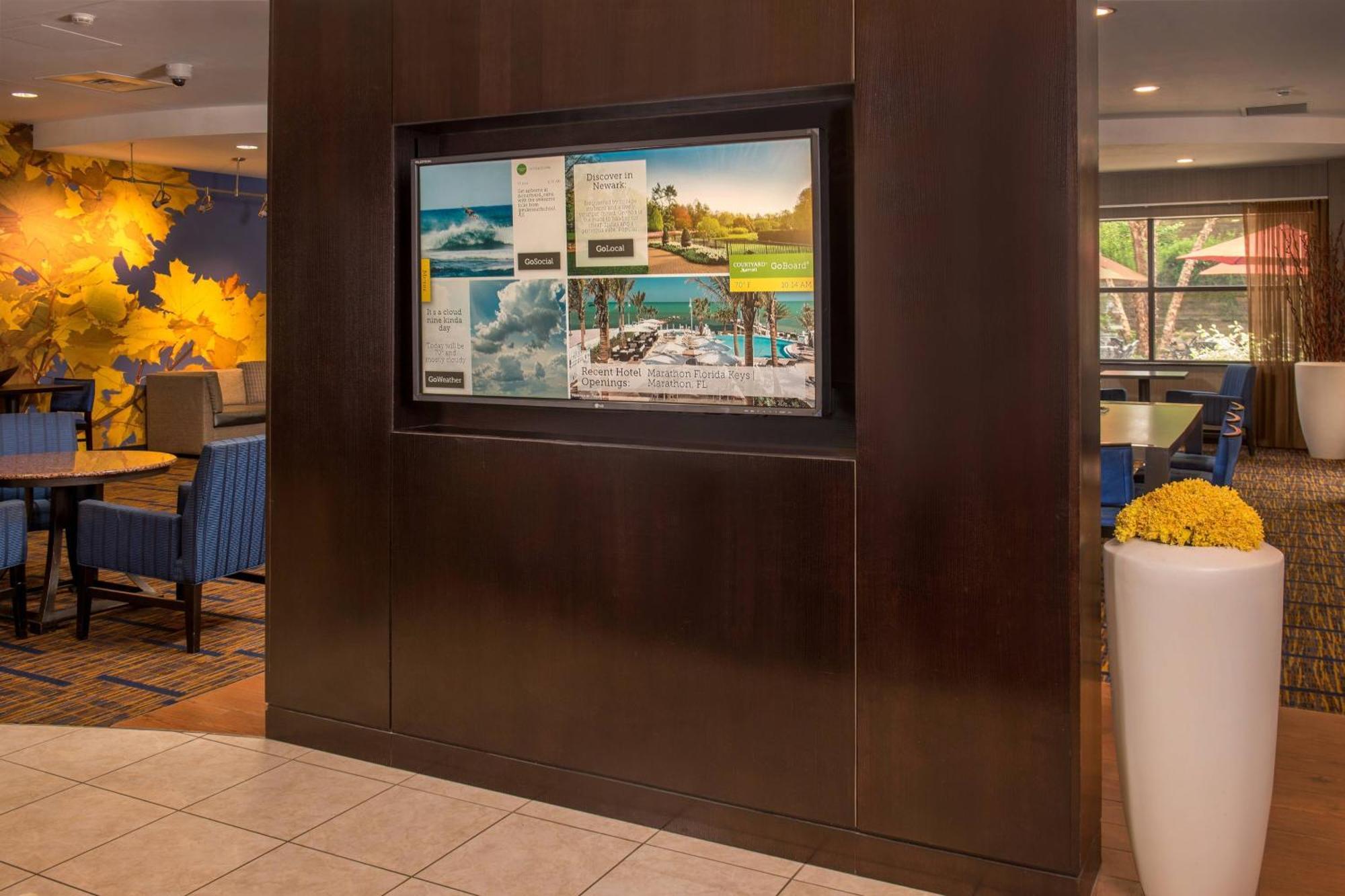 Courtyard By Marriott Newark-University Of Delaware Esterno foto