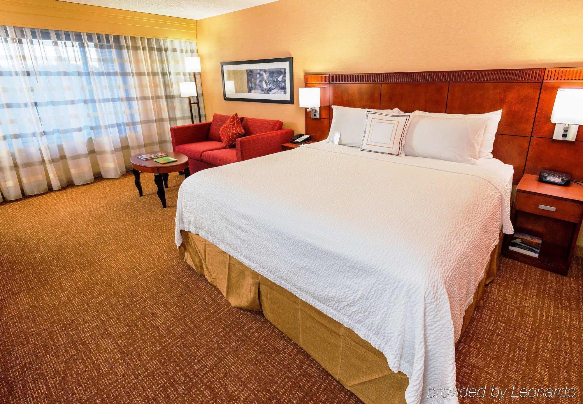 Courtyard By Marriott Newark-University Of Delaware Esterno foto